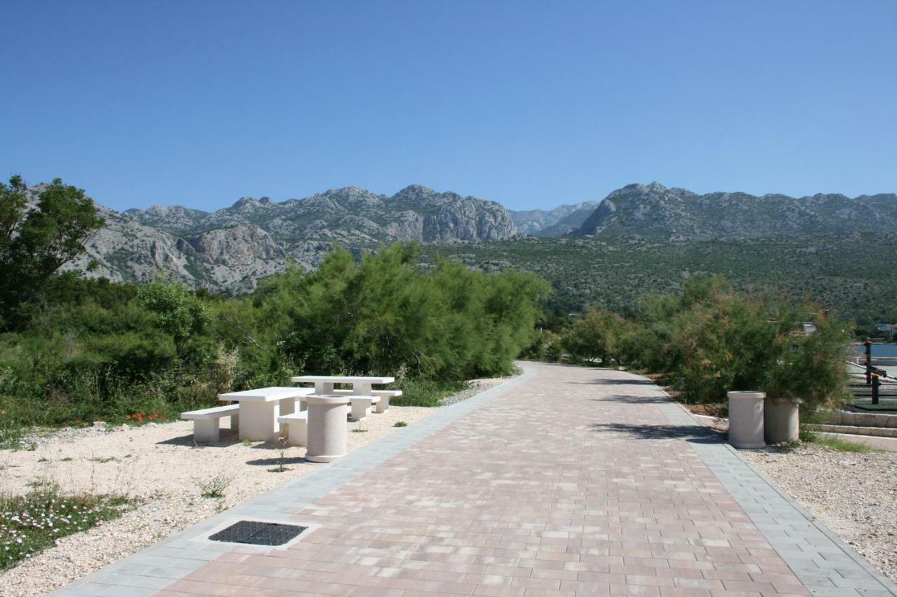 Mobile Homes Katinka, Starigrad Paklenica, Croatia Buitenkant foto